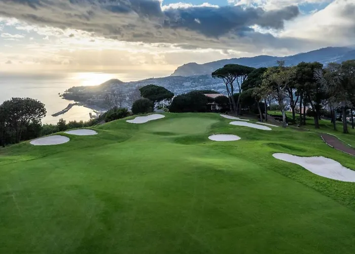 Hébergement de vacances Sol Palheiro Village By Madeira